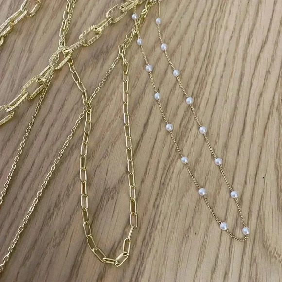 🆕Stitching Necklace Fashion Purple Bear Multi-layer🆕 - Picture 3 of 6